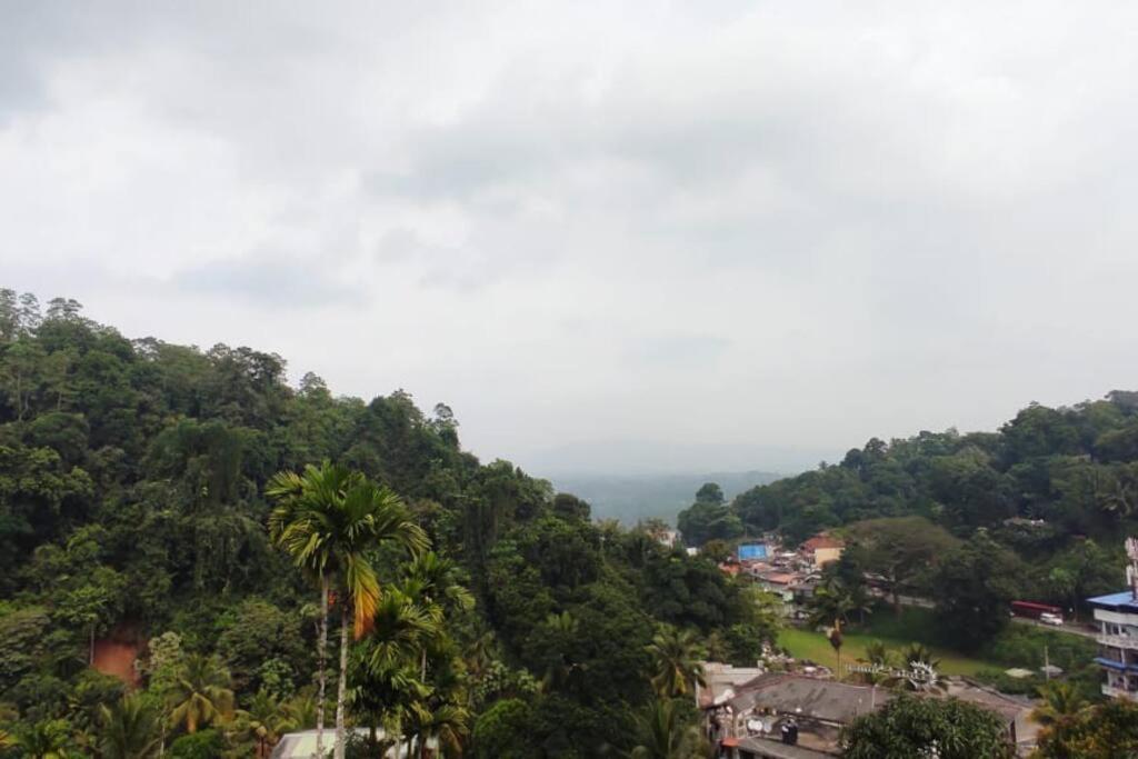 Sobasee Deluxe Apartment Kandy